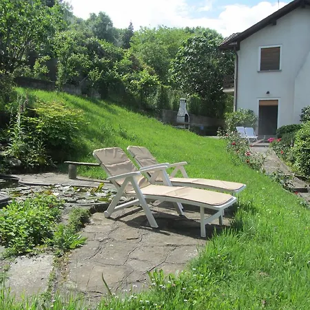 Vila Elisa *